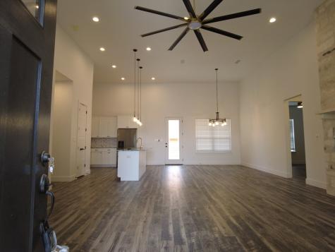 112 Madrona Lane Fredericksburg TX 78624