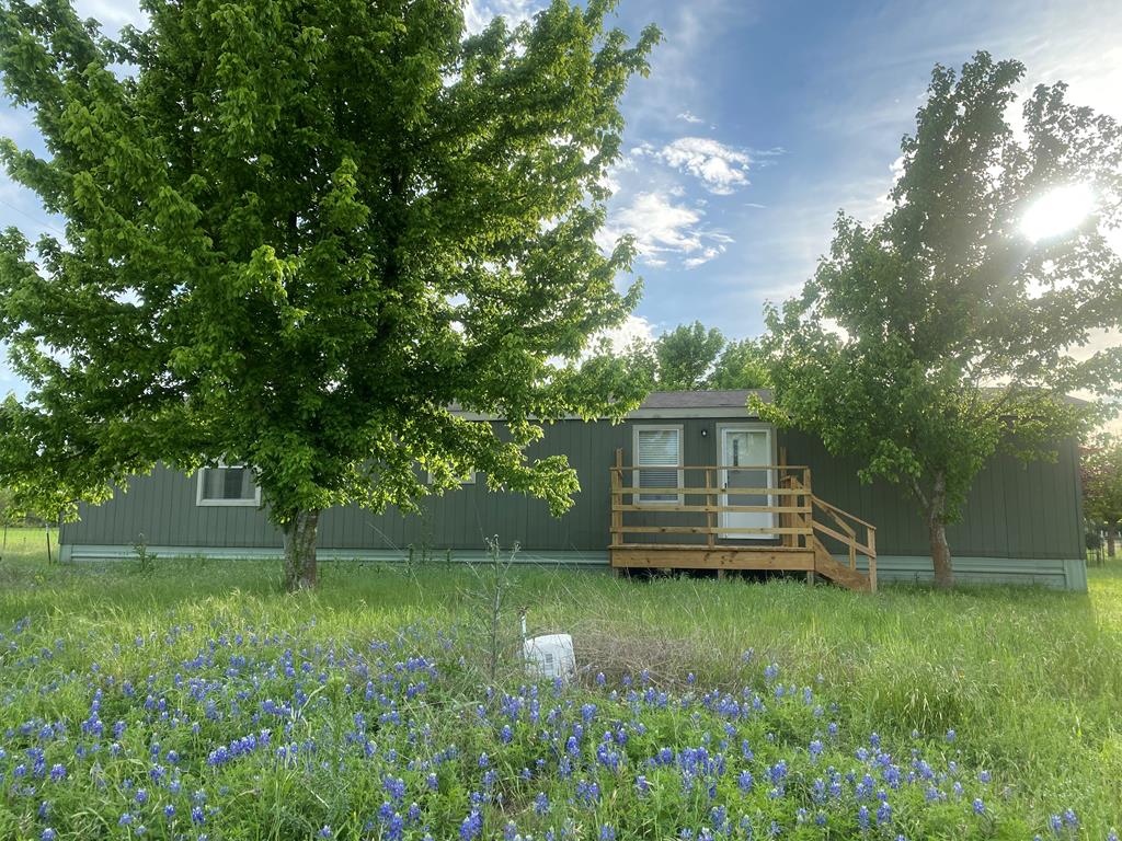 185 Aristeos Lane Fredericksburg TX 78624