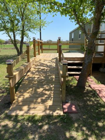 185 Aristeos Lane Fredericksburg TX 78624