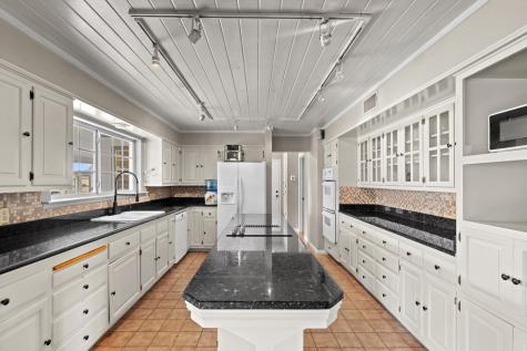 160 Vernons Lane Fredericksburg TX 78624