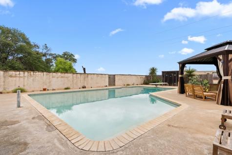 160 Vernons Lane Fredericksburg TX 78624
