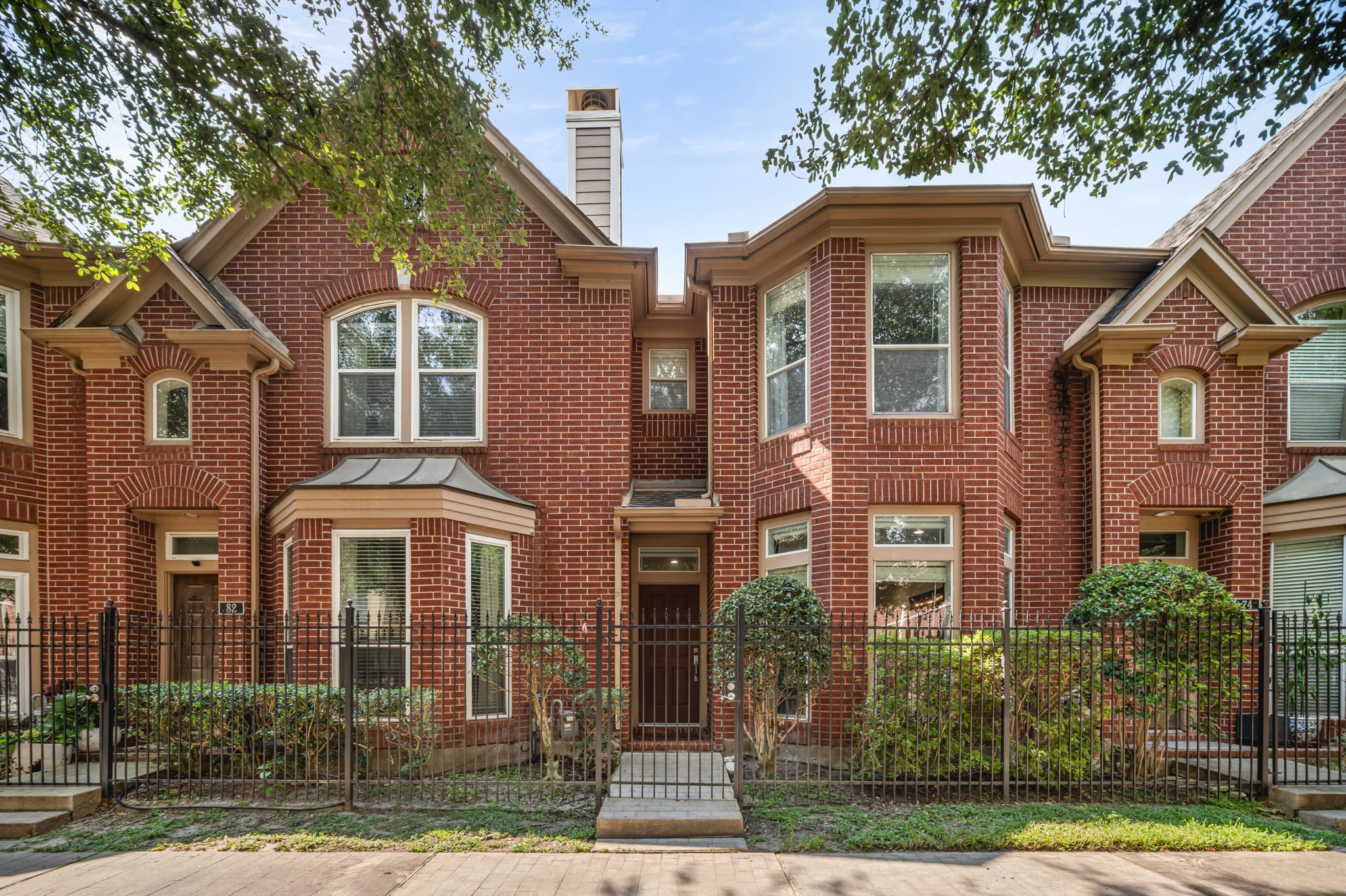 78 Mcgowen Street Houston TX 77006