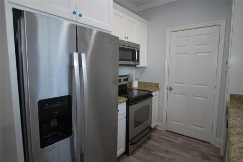 7000 Seawall Boulevard 624 Galveston TX 77551