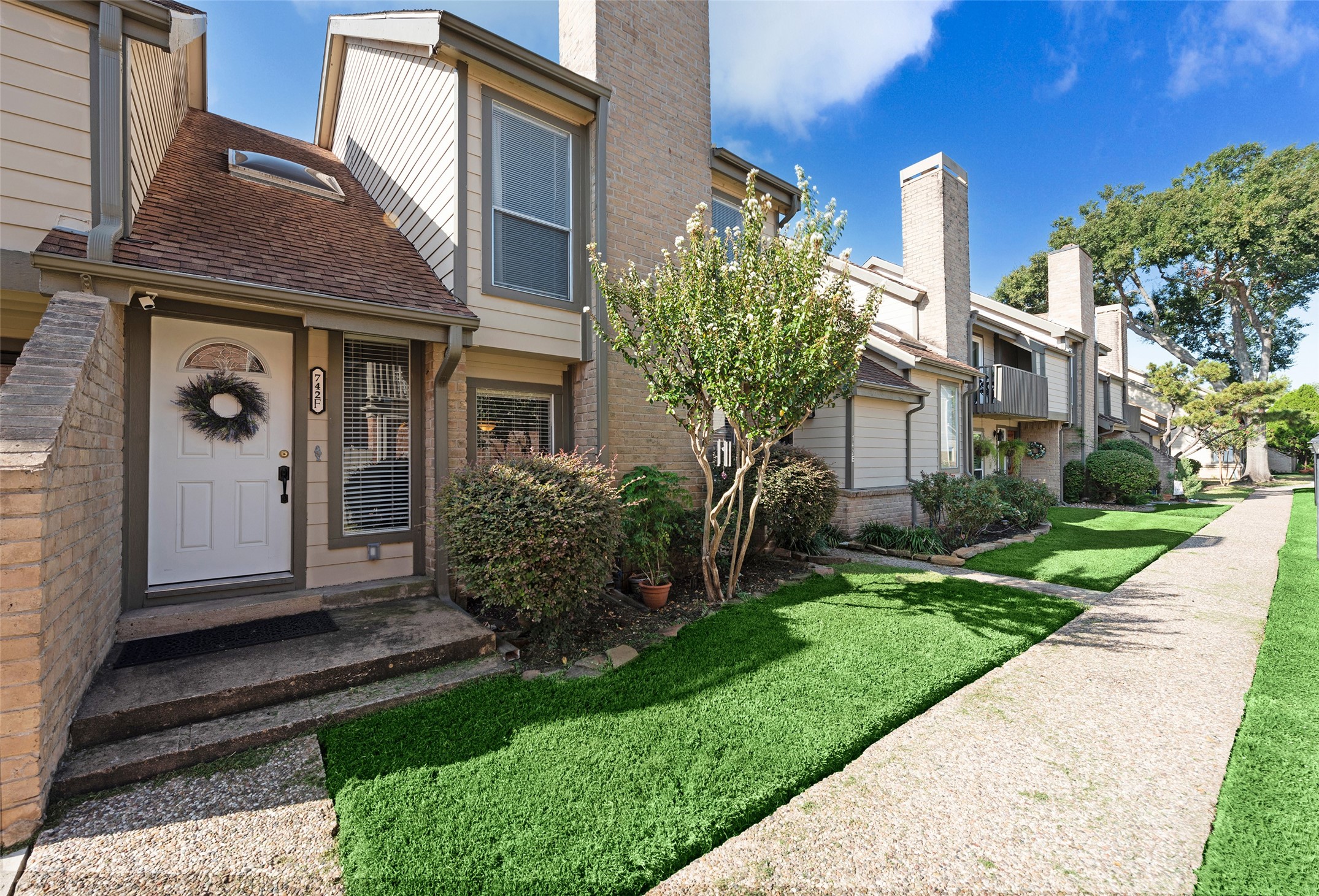 742 Country Place Drive F Houston TX 77079