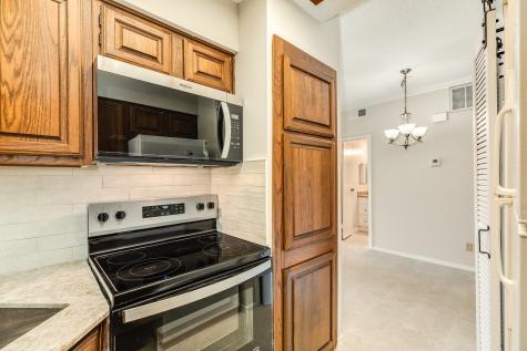 921 Marine Drive 226 Galveston TX 77550