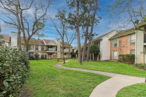 2800 Jeanetta Street 2204 Houston TX 77063