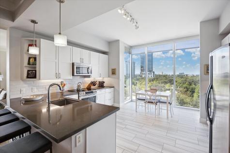 3333 Allen Parkway 701 Houston TX 77019