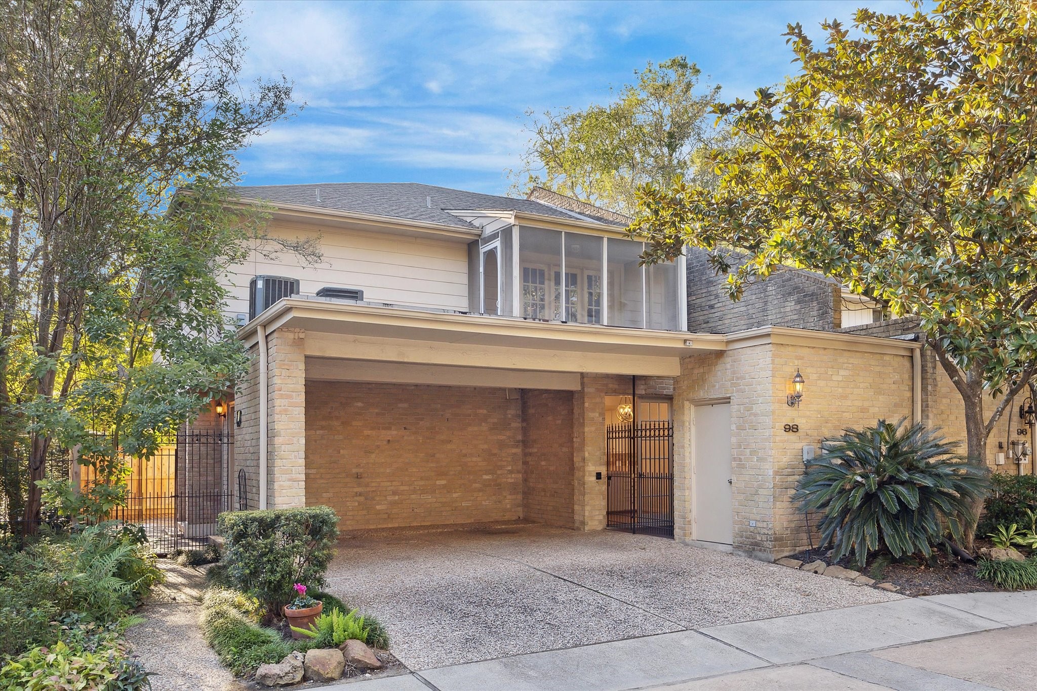 201 Vanderpool Lane 98 Houston TX 77024