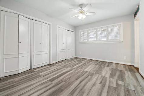 3300 Yorktown Street 13 Houston TX 77056