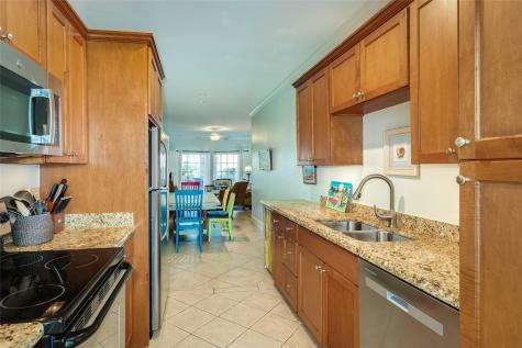 7000 Seawall Boulevard 316 Galveston TX 77551
