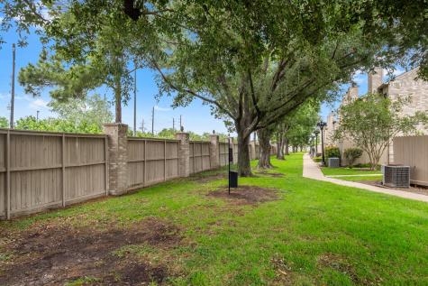 3124 Holly Hall Street 3124 Houston TX 77054