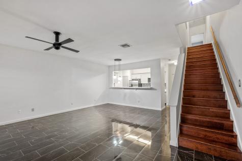 3124 Holly Hall Street 3124 Houston TX 77054