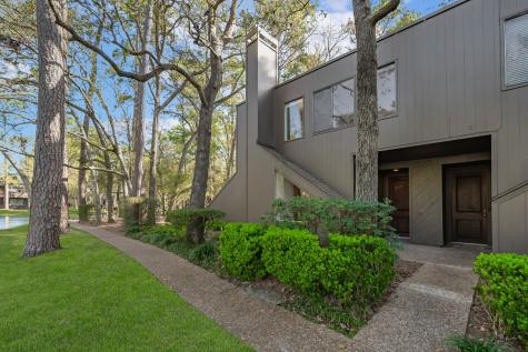 207 Litchfield Lane Houston TX 77024