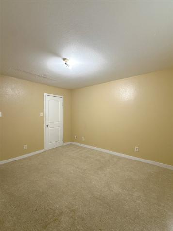 12500 Sandpiper Drive 193 Houston TX 77035