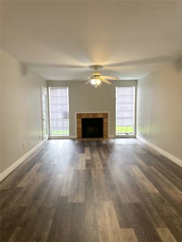 12500 Sandpiper Drive 193 Houston TX 77035