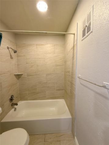 12500 Sandpiper Drive 193 Houston TX 77035