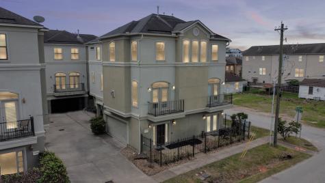 5445 Kansas Street Houston TX 77007