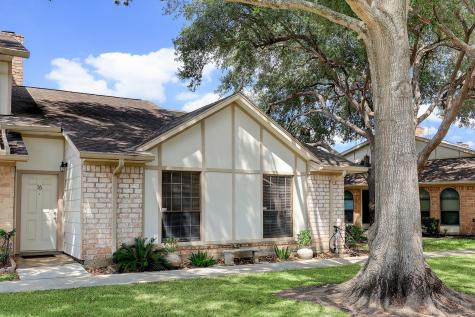 16 Warwick Lane Missouri City TX 77459