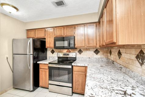 2501 Gulf Freeway 250d Dickinson TX 77539