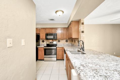 2501 Gulf Freeway 250d Dickinson TX 77539