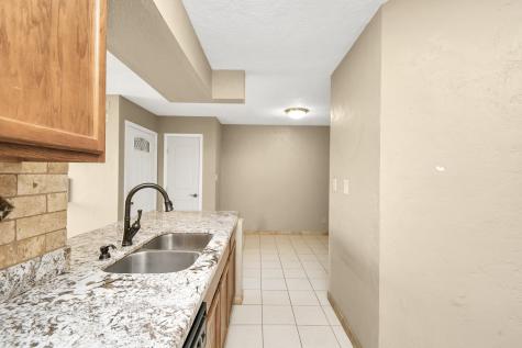 2501 Gulf Freeway 250d Dickinson TX 77539