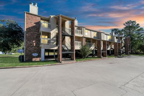 2501 Gulf Freeway 250d Dickinson TX 77539