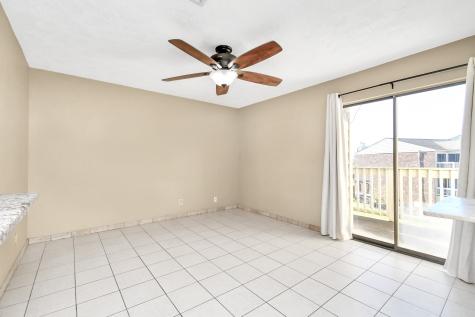 2501 Gulf Freeway 250d Dickinson TX 77539