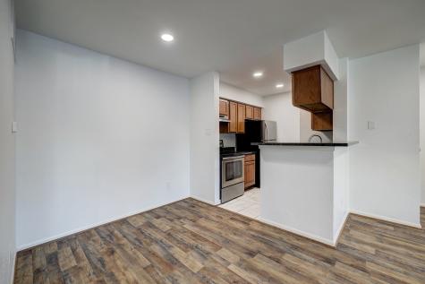 11201 Lynbrook Drive 3818 Houston TX 77042