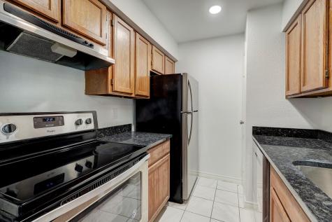 11201 Lynbrook Drive 3818 Houston TX 77042