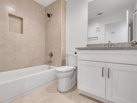 2829 Timmons Lane 204 Houston TX 77027