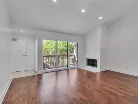 2829 Timmons Lane 204 Houston TX 77027