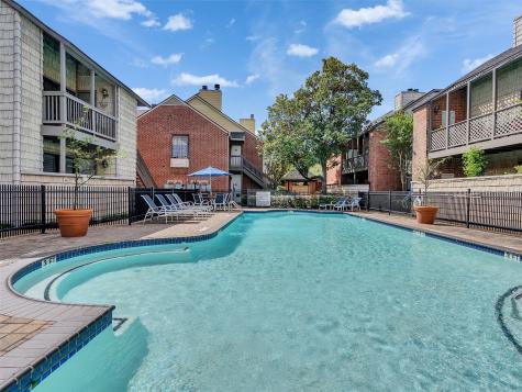 2829 Timmons Lane 204 Houston TX 77027