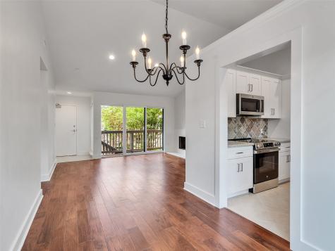 2829 Timmons Lane 204 Houston TX 77027