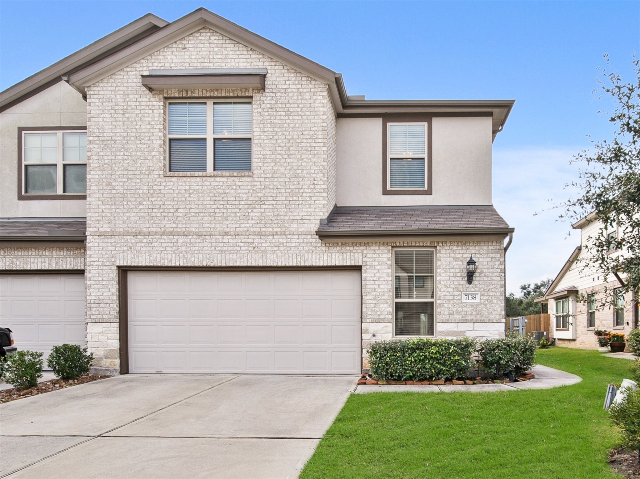 7138 Fannin Street Pearland TX 77584