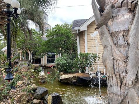 2300 Old Spanish Trail 2103 Houston TX 77054