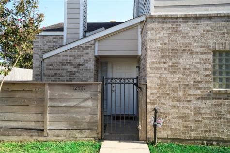 12561 Piping Rock Drive Houston TX 77077