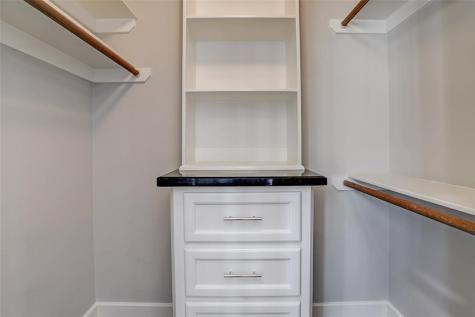 2020 Mcgowen Street U Houston TX 77004