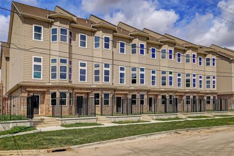 2020 Mcgowen Street U Houston TX 77004