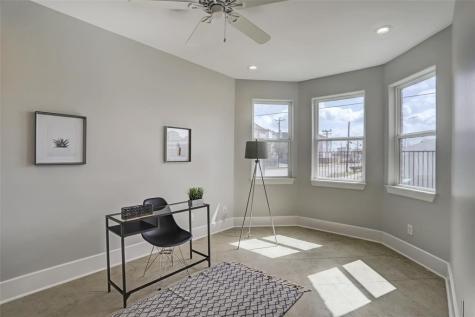 2020 Mcgowen Street U Houston TX 77004