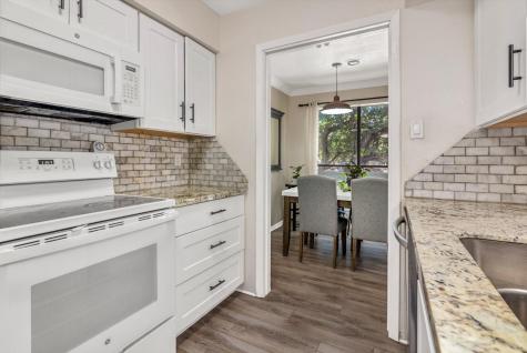 3220 69th Street B8 Galveston TX 77551