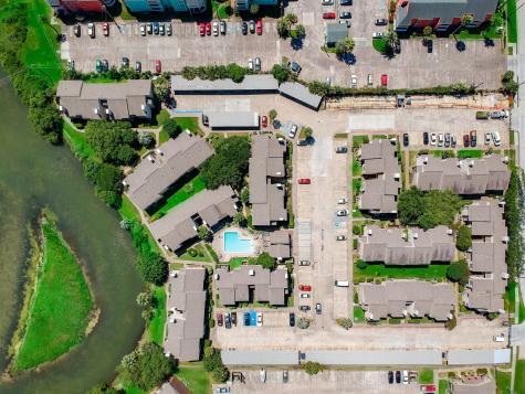 3220 69th Street B8 Galveston TX 77551