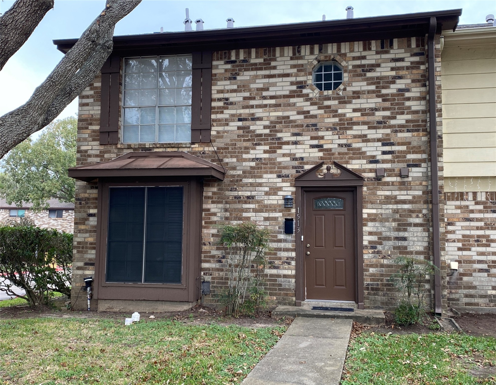 1513 S 8th Street La Porte TX 77571