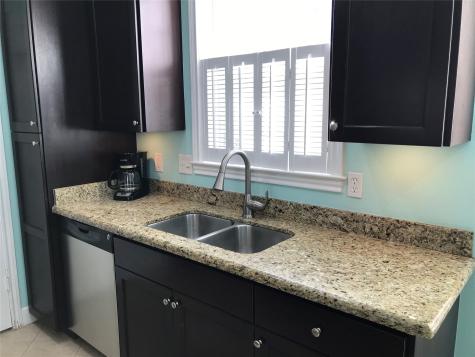 7000 Seawall Boulevard 614 Galveston TX 77551