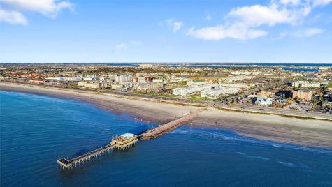 6102 Seawall Boulevard 365 Galveston TX 77551