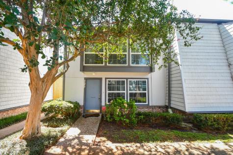 10142 Beekman Place Drive Houston TX 77043