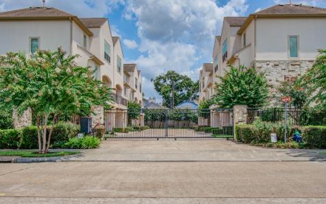 6007 Potomac Park Drive Houston TX 77057