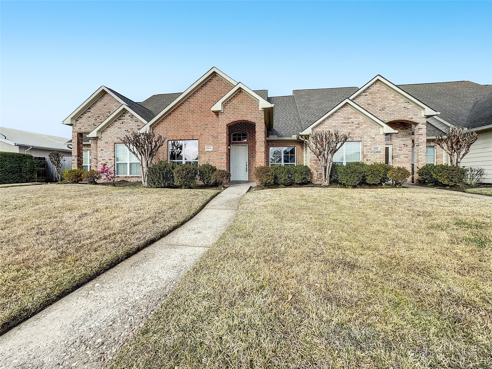 1806 Leisure Court Pasadena TX 77504