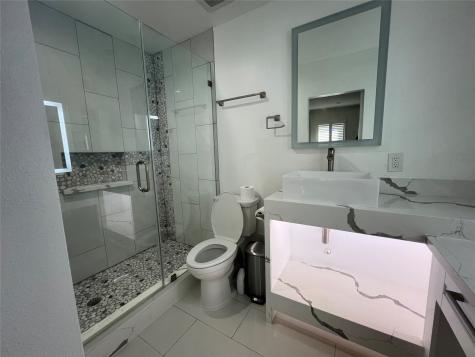 840 Threadneedle Street 220 Houston TX 77079