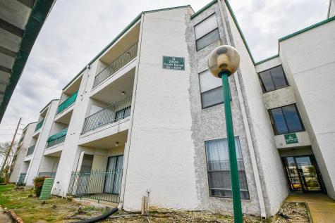 2824 S Bartell Drive 311 Houston TX 77054