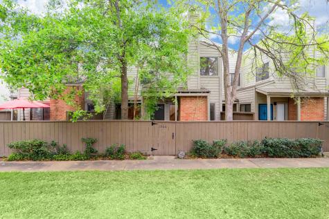 1566 Prairie Grove Drive Houston TX 77077